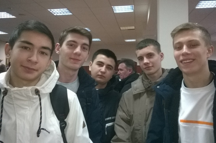 ������� ������������� ������� ������� � ���� ����������