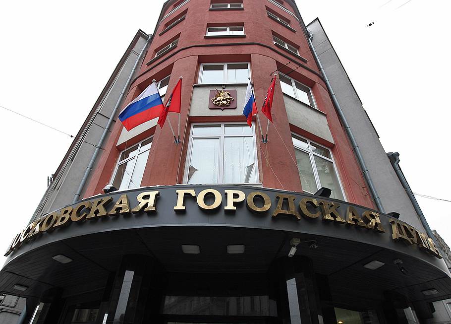 ���������� �������� ������� ����� �� ��������� � 4 ����