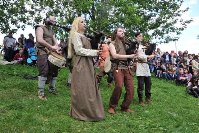 � ������ ��������� � ��������� ������������ �������������