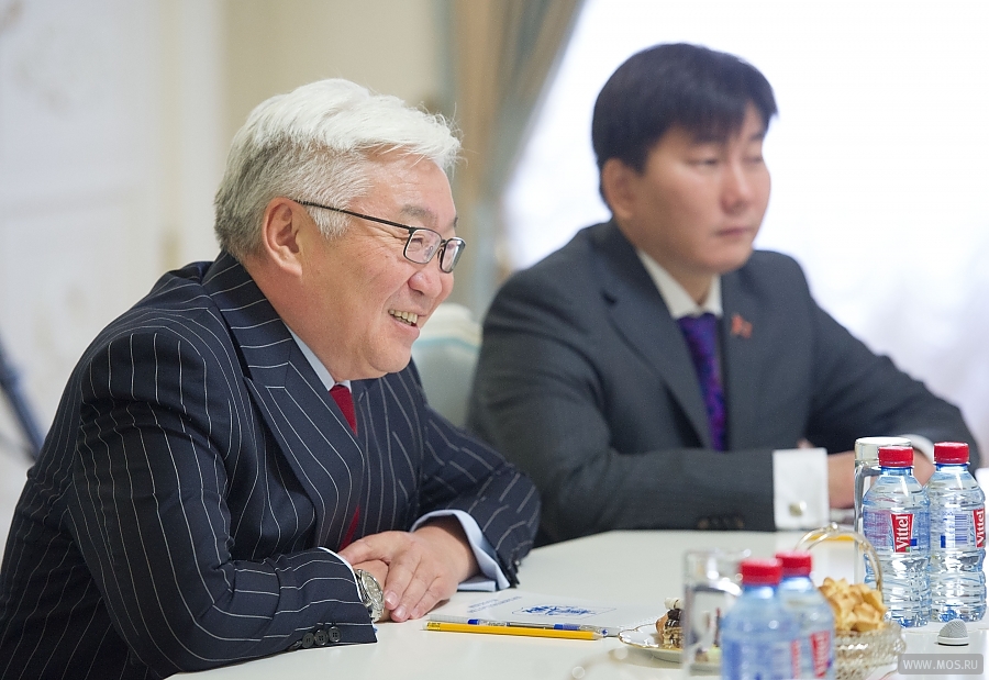 ������ �������: � ������ �������� �������� ���������������� �� ��������