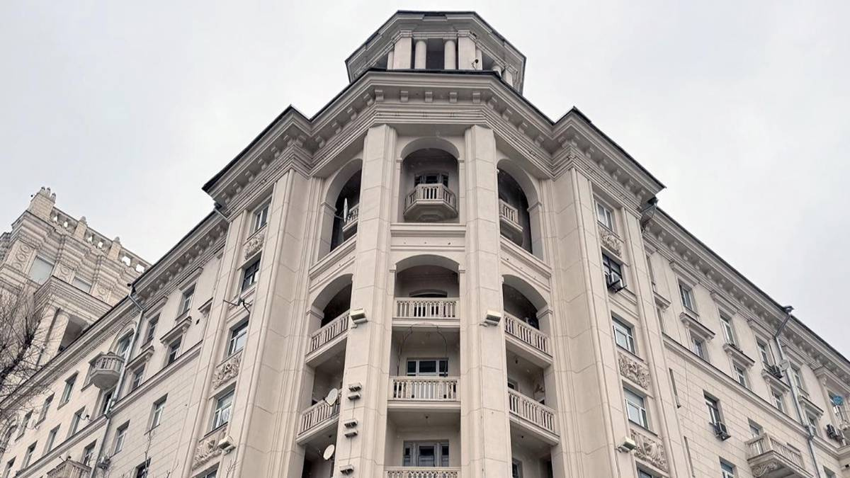 ��������� ����� 50 �����, � ������� ���� ��������� ���������, ������ � ������