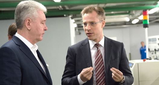 ������ ����� ��������� ������������ ��������������� � �������