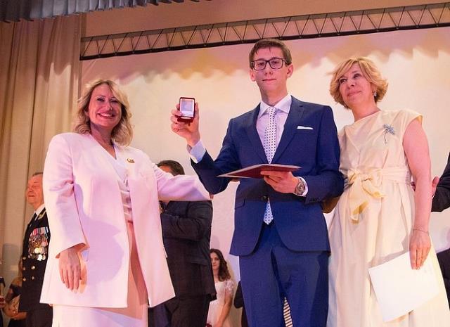 ������ ����������� ��������� ������ � �������� � 1409