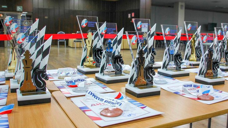 �������: �������� ����� 12 ������� ������� � ���������� ������ �� ��������