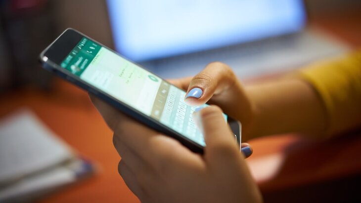 WhatsApp    -    Android