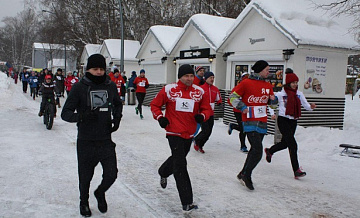 На благотворительный забег «Ради жизни» в парке «Кузьминки» вышли более 50 спортсменов