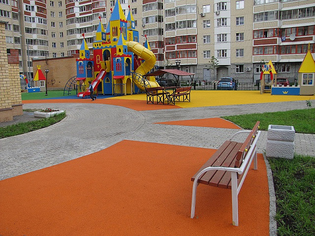 32 двора в Кузьминках благоустроят на средства от платных парковок