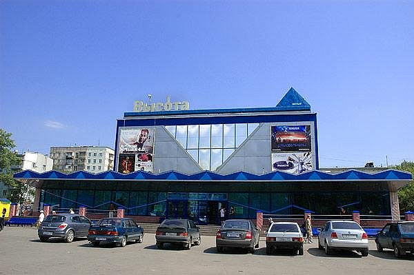 Кинотеатр «Высота» в Кузьминках после реконструкции станет 4-этажным развлекательным центром