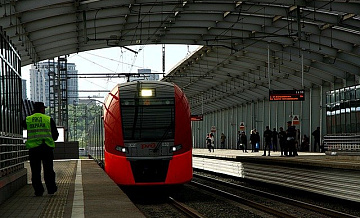 Движение поездов на D2 и Курском направлении возобновили после сбоя на станции Печатники