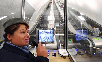 Дежурные у эскалаторов в метро смогут работать слесарями-электриками
